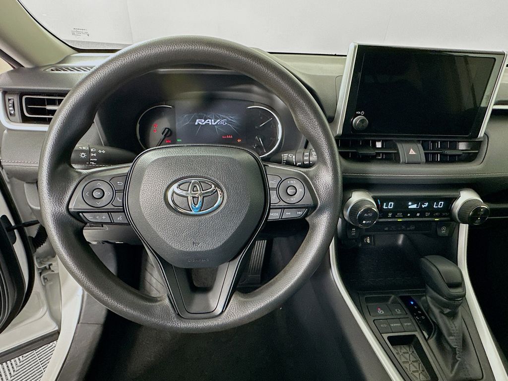 Thumbnail: 2024 Toyota RAV4 - 11