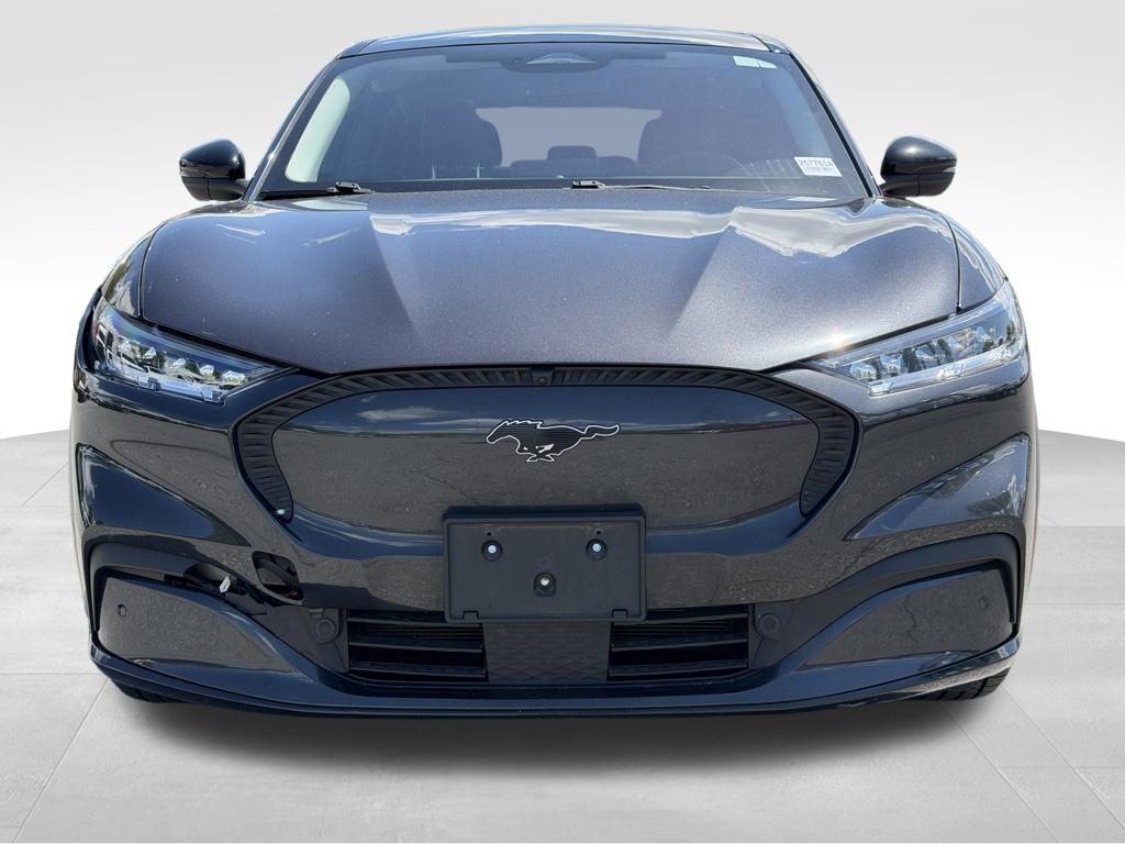 2022 Ford Mustang Mach-E California Route 1