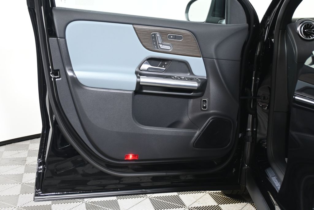 Thumbnail: 2026 Mercedes-Benz GLA - 24