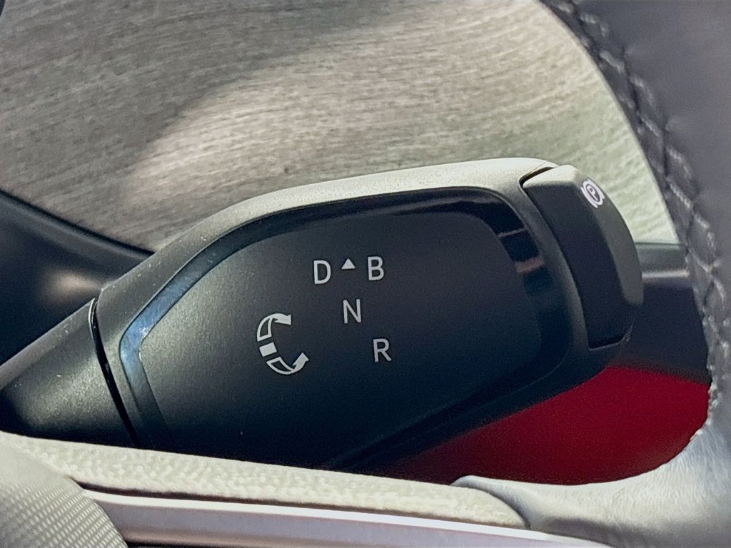 2025 Volkswagen ID. Buzz Pro S