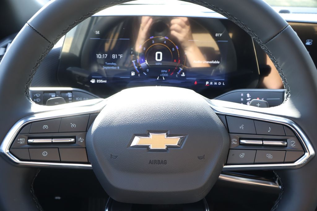 Thumbnail: 2027 Chevrolet Equinox - 21