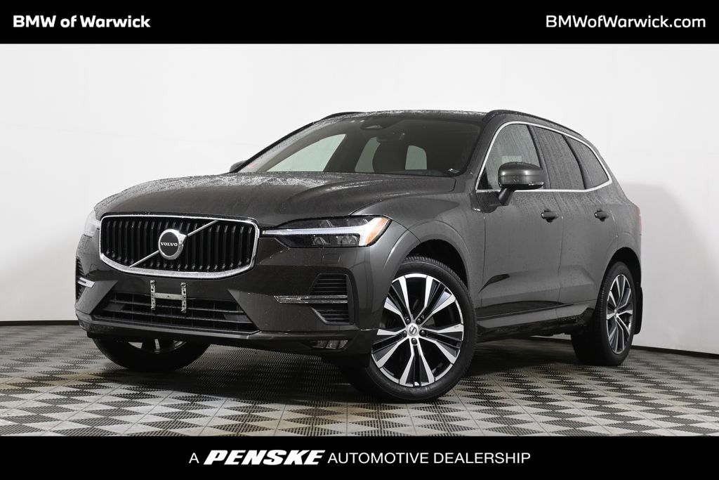 2022 Volvo XC60 B5 Momentum -
                  Warwick, RI