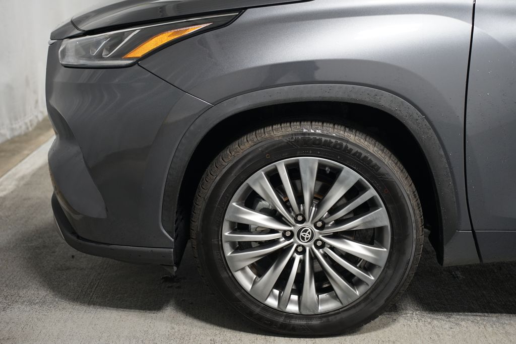 2021 Toyota Highlander Platinum 5