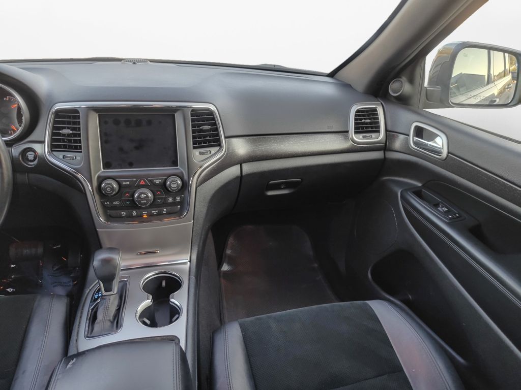 Used Car 2018 Jeep Grand Cherokee  Altitude For Sale Under $20,000 In Austin, Texas