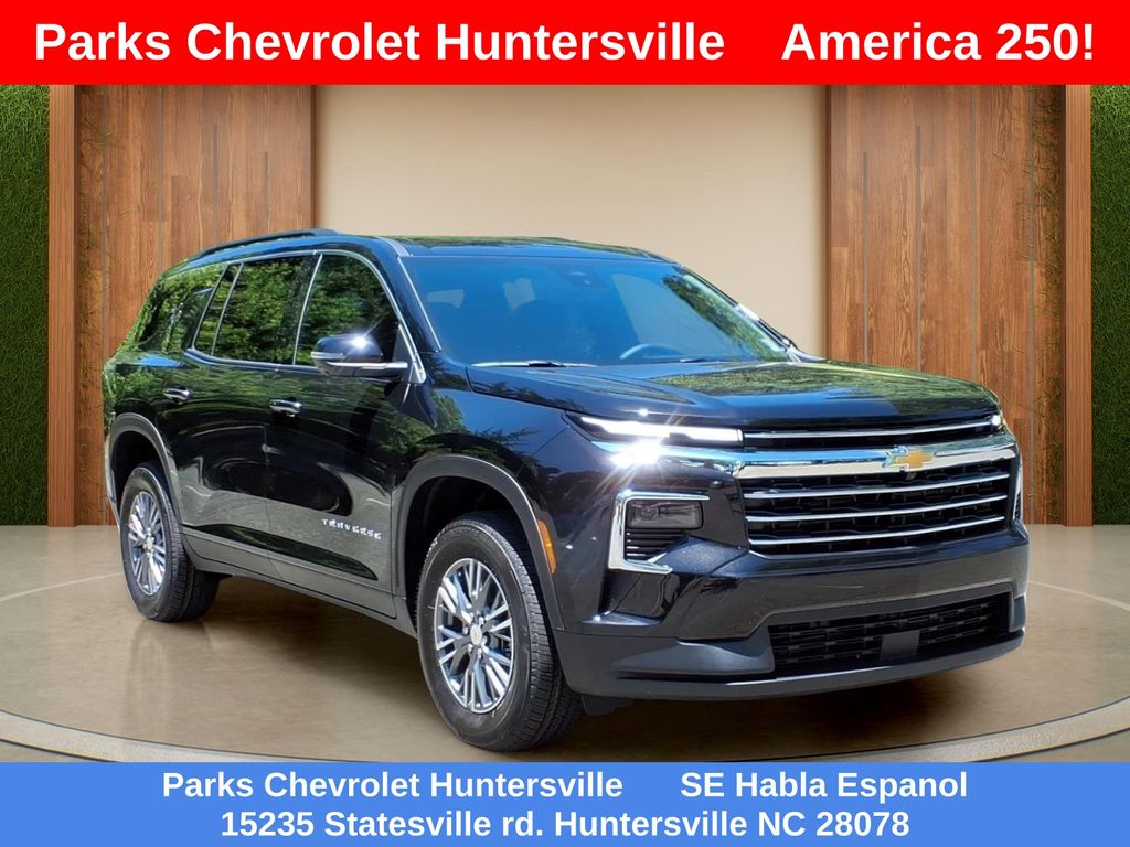 Mosaic Black Metallic 2026 Chevrolet Traverse SUV / Crossover Front-Wheel Drive 8-Speed Automatic