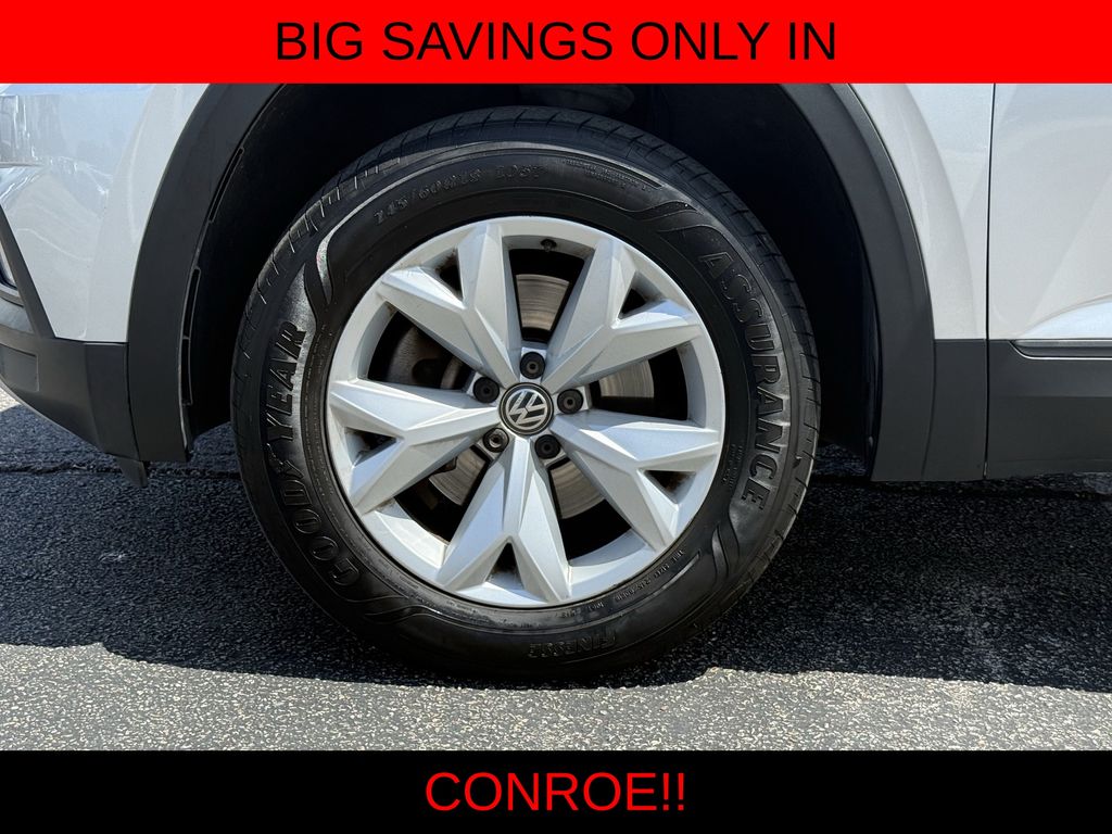 2018 Volkswagen Atlas 3.6L V6 SE Silver at Community Toyota