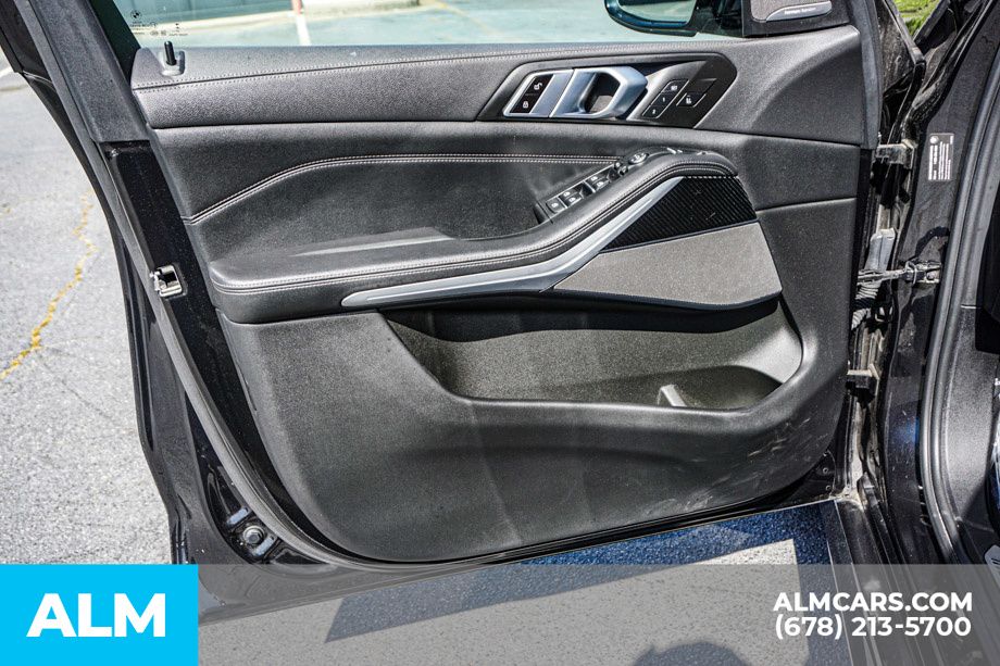 Used 2023 Black BMW M50i image 51