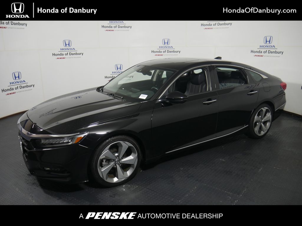 2018 Honda Accord Touring -
                Danbury, CT