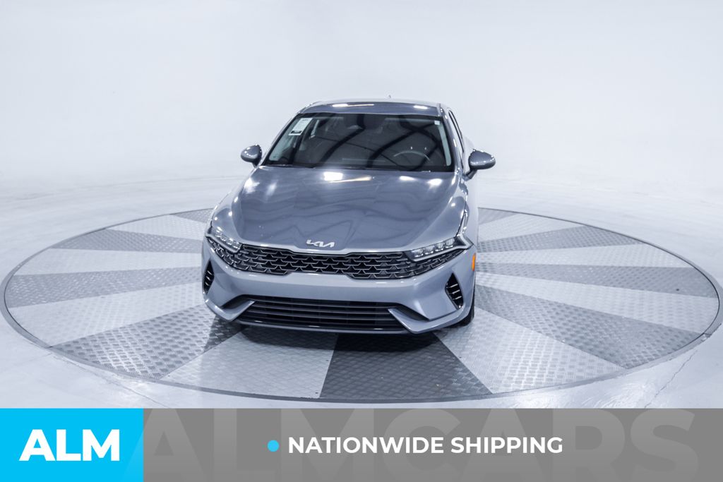 Used 2022 Silver Kia LX image 2