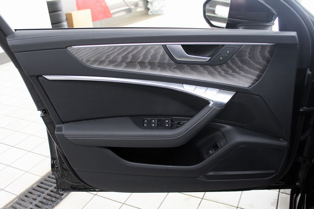 Thumbnail: 2024 Audi A6 - 14