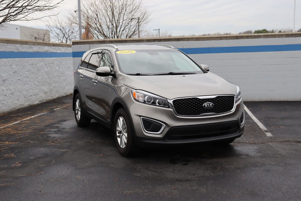 2016 Kia Sorento LX 7