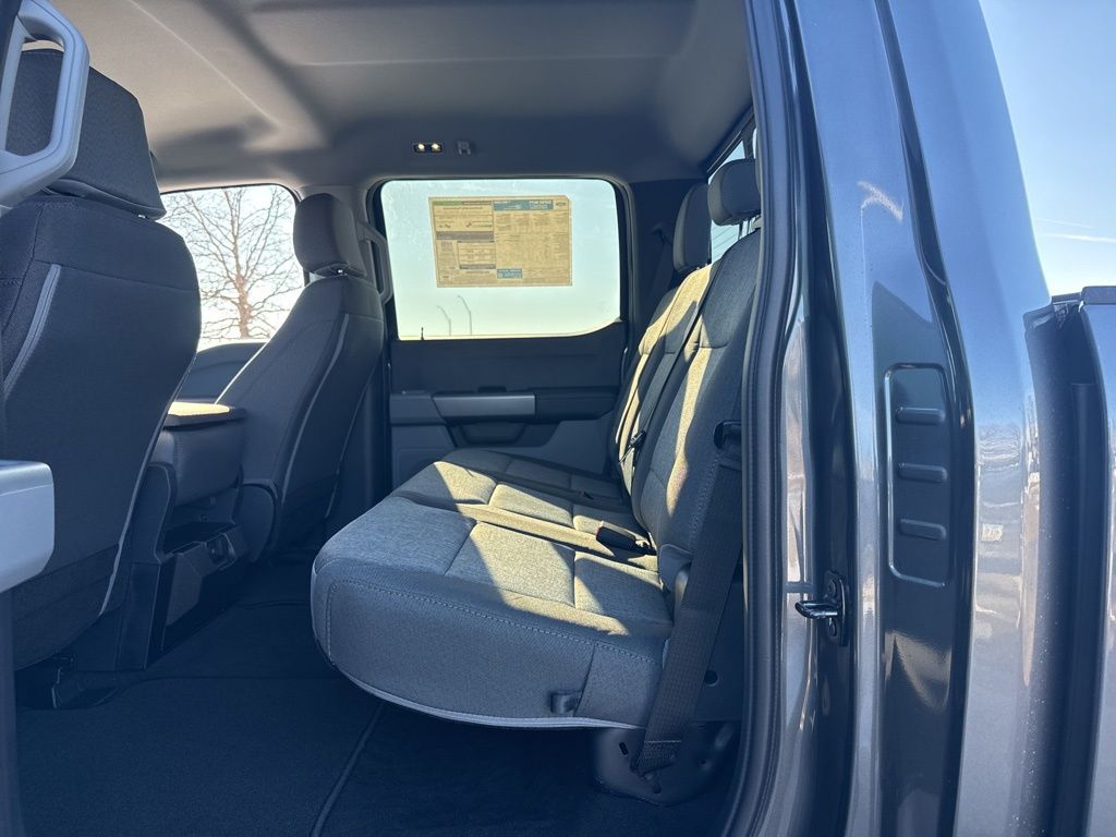 New 2026 Gray Ford XL image 23