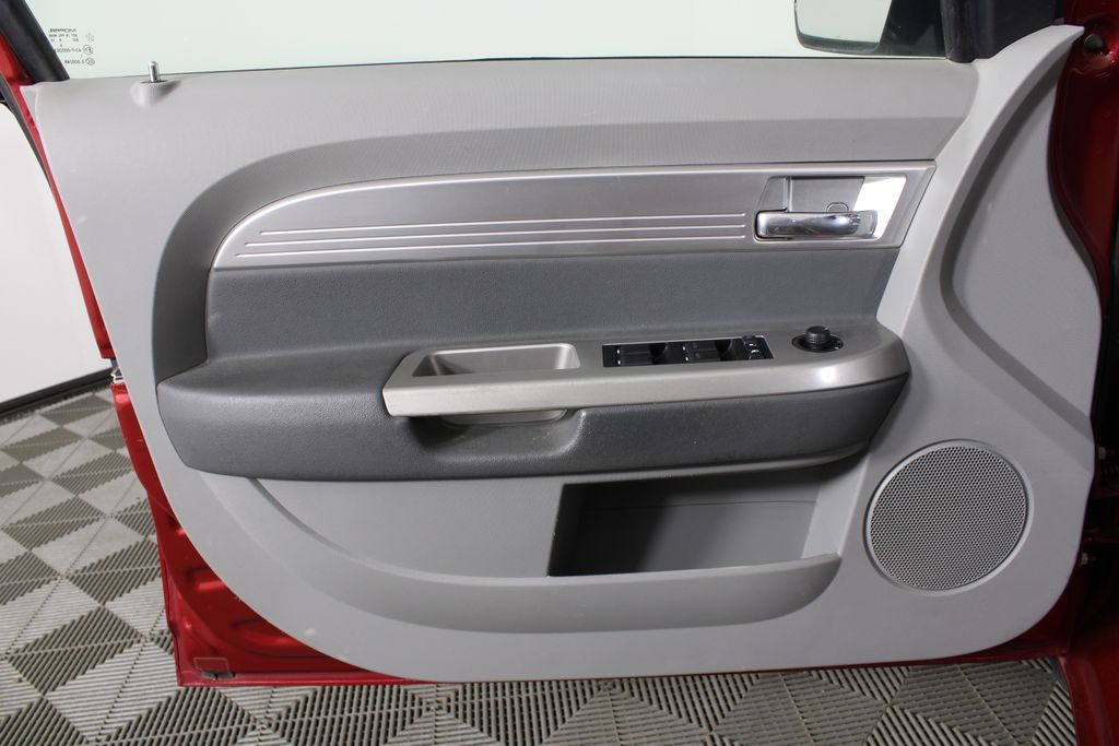 Used 2008 Chrysler Sebring for sale in 