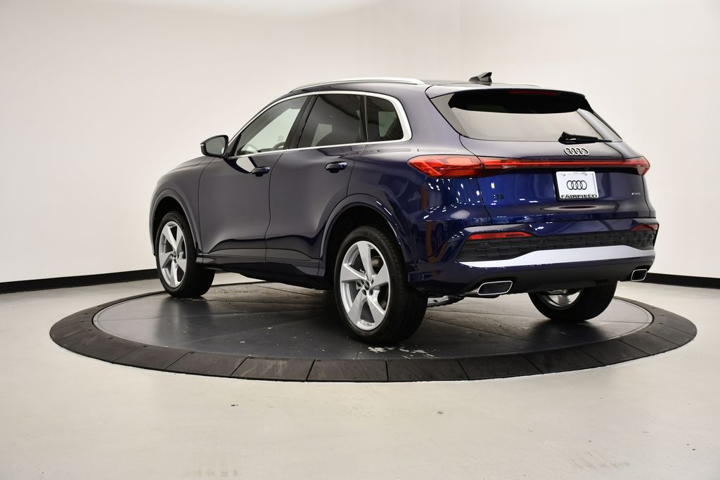Thumbnail: 2025 Audi Q5 - 3