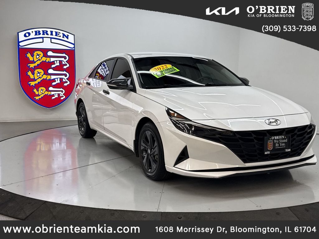2022 Hyundai Elantra SEL FWD