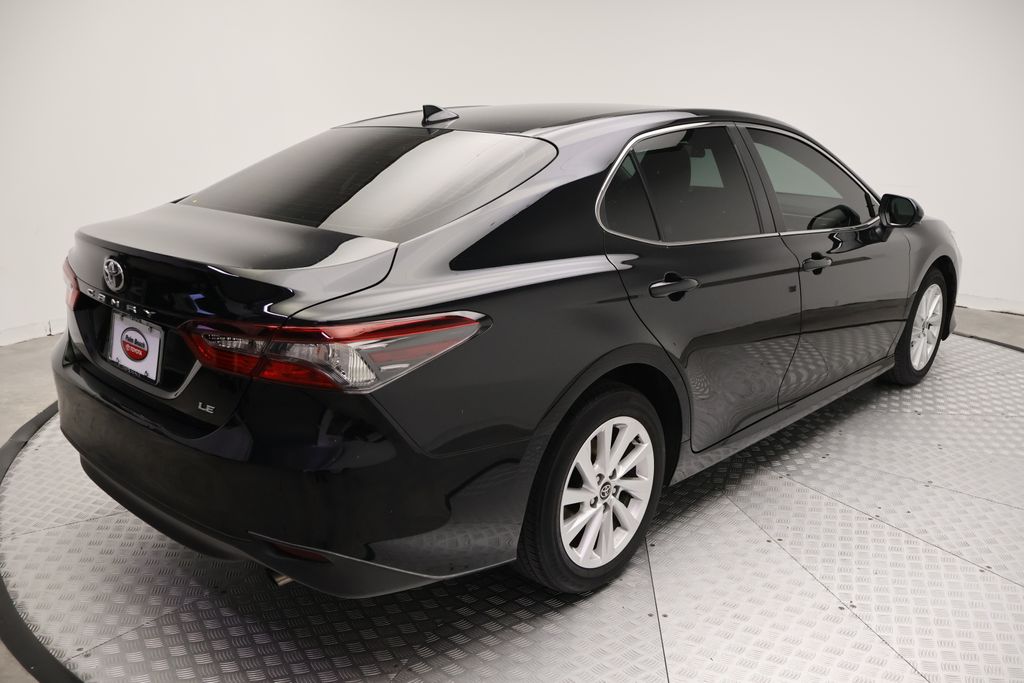 Thumbnail: 2023 Toyota Camry - 8