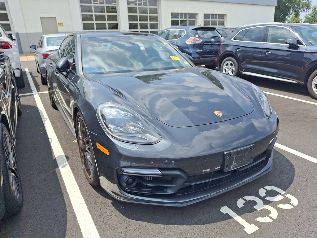 Thumbnail: 2020 Porsche Panamera - 3