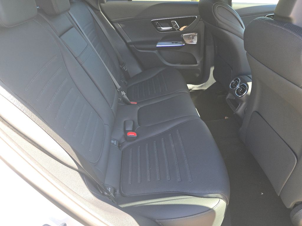 New 2026 White Mercedes-Benz GLC 300 image 21