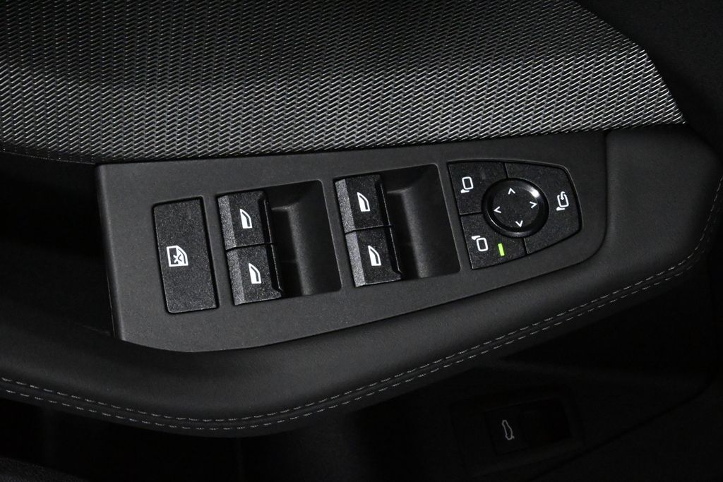 Thumbnail: 2026 BMW 2 Series - 30