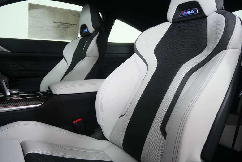Thumbnail: 2027 BMW M4 - 12