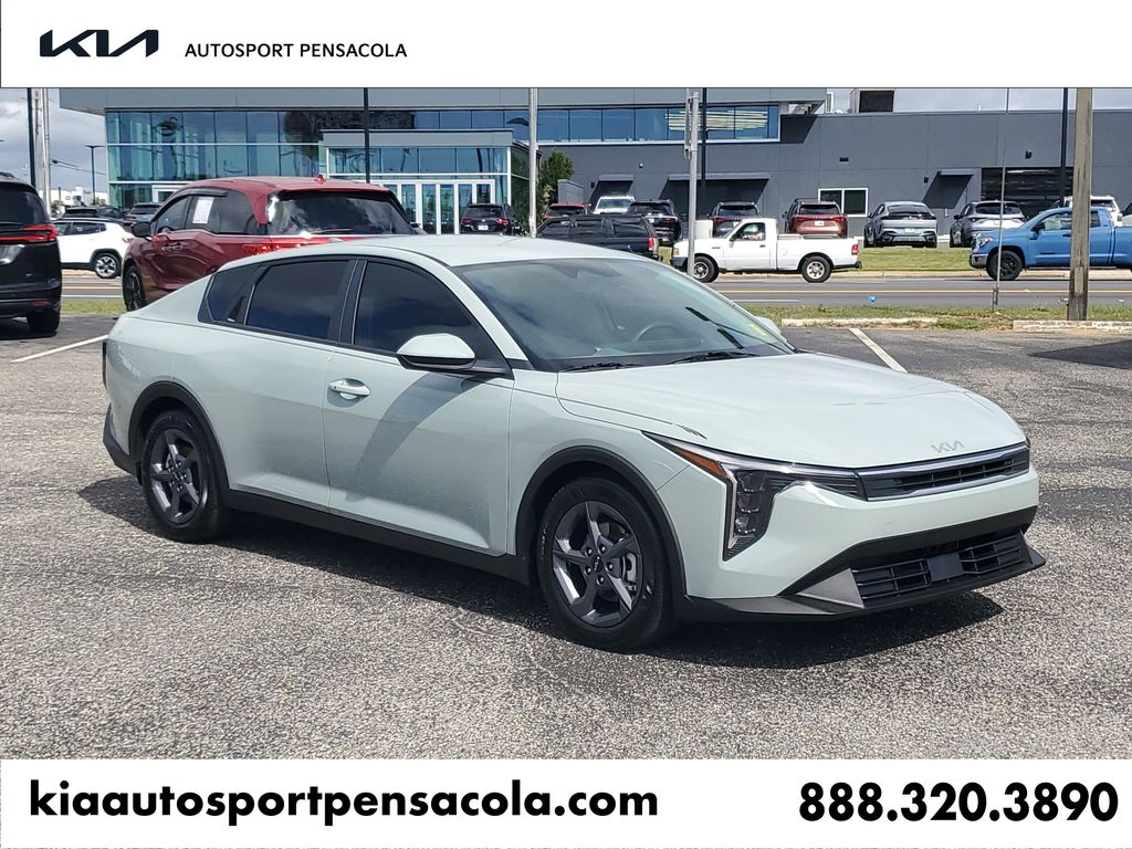 Morning Haze 2025 Kia K4 LXS FWD Sedan Front-Wheel Drive Continuously Variable Transmission