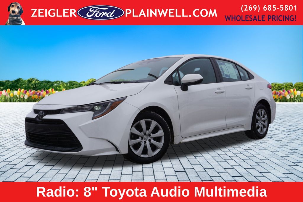 2024 Toyota Corolla LE FWD