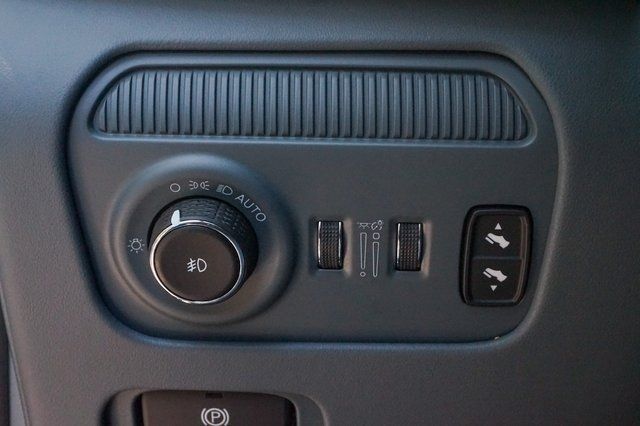 Used Car 2024 Jeep Grand Wagoneer  Utility Series Iii Four Wheel Drive For Sale Under $90,000 In Austin, Texas