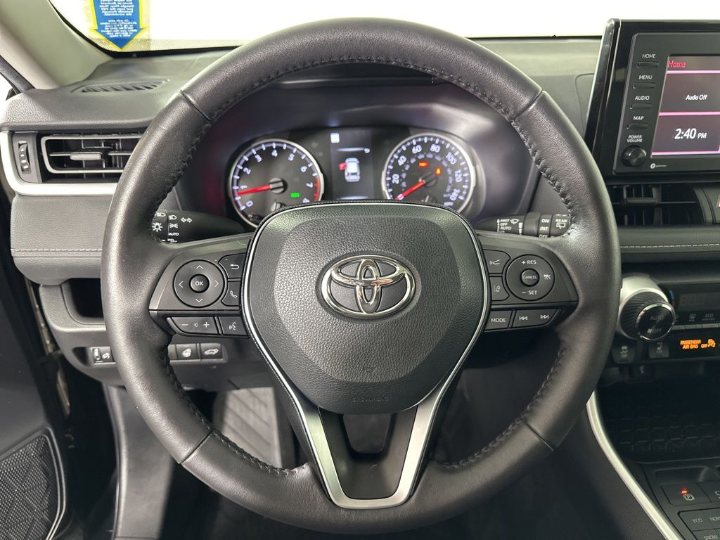 Used 2022 Black Toyota XLE image 8