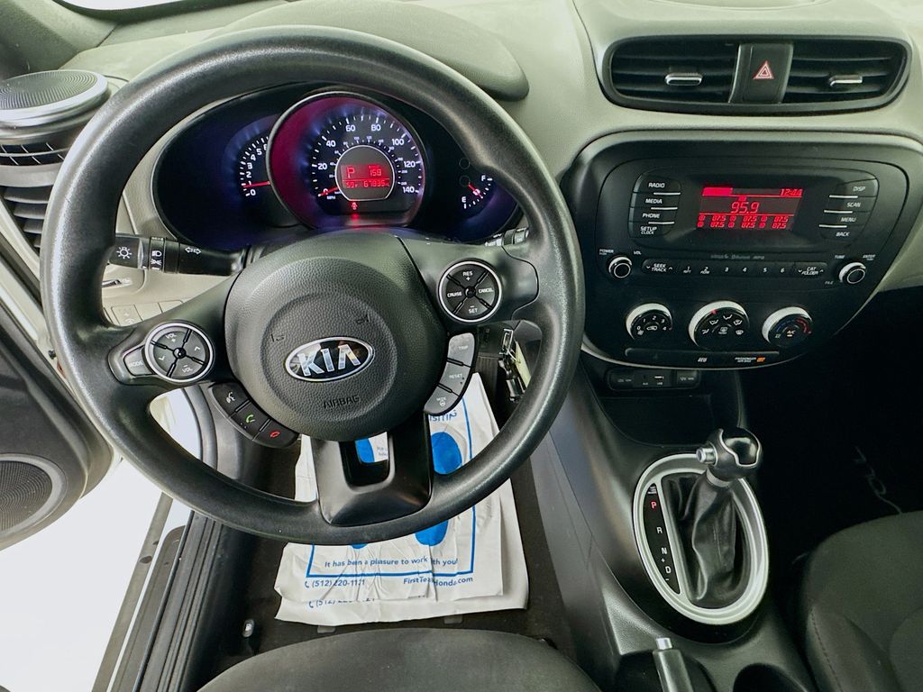 Used Car 2016 Kia Soul  Base For Sale Under $12,000 In Austin, Texas