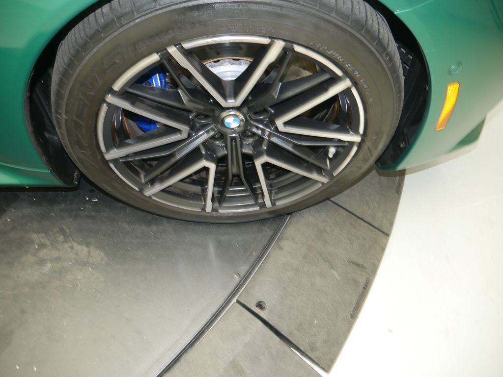 Thumbnail: 2026 BMW M5 - 17