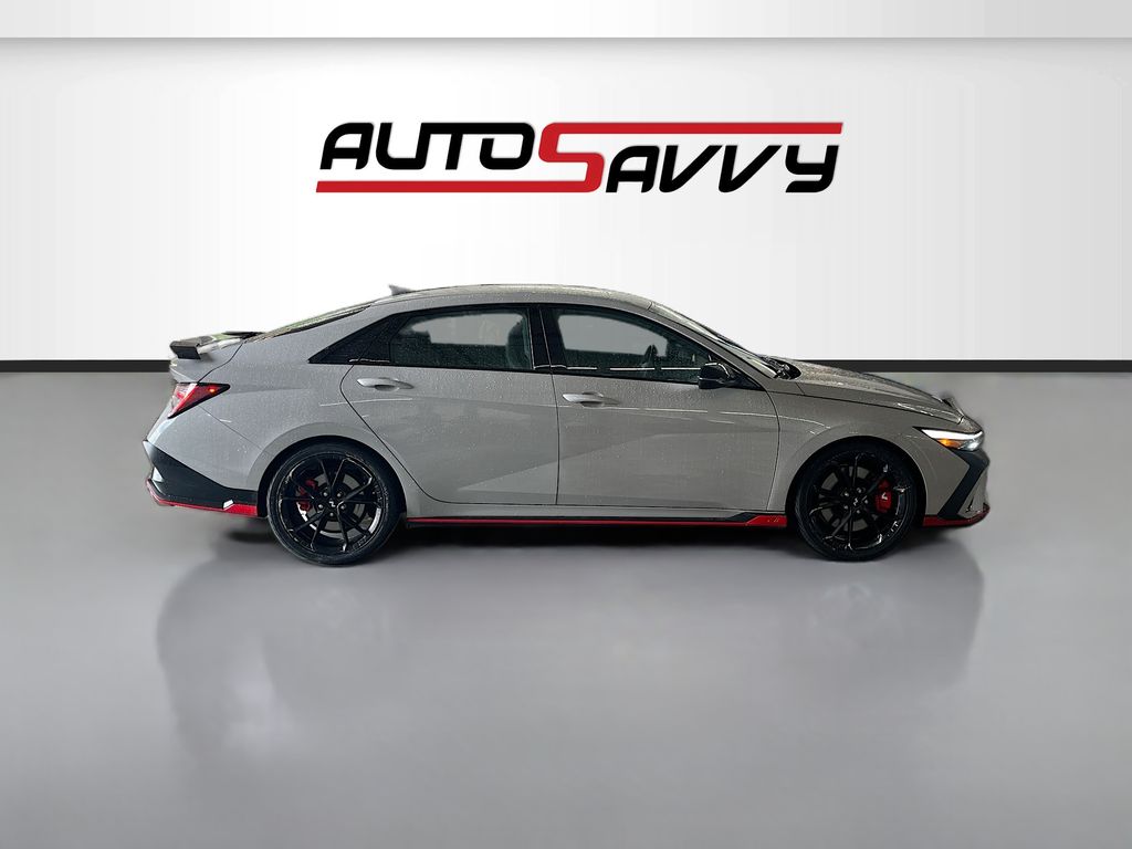 Used 2025 Gray Hyundai Base image 8