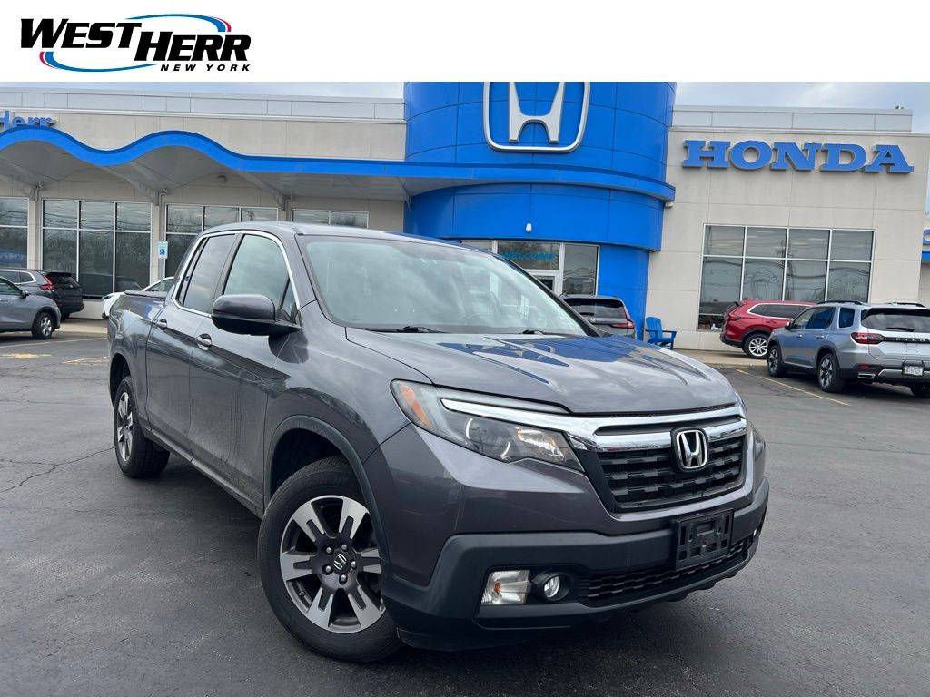 Gray (Modern Steel Metallic) 2019 Honda Ridgeline RTL AWD Pickup Truck All-Wheel Drive 6-Speed Automatic