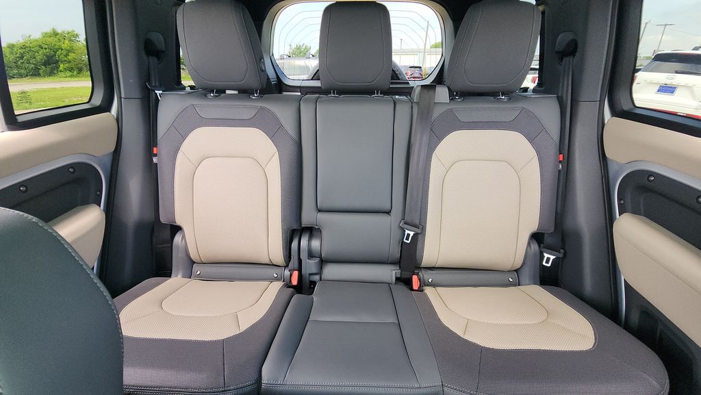 2023 Land Rover Defender 110