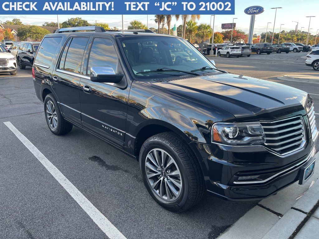 2017 Lincoln Navigator Select
