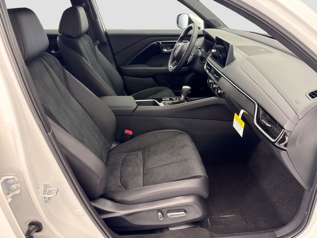 Thumbnail: 2026 Acura ADX - 18