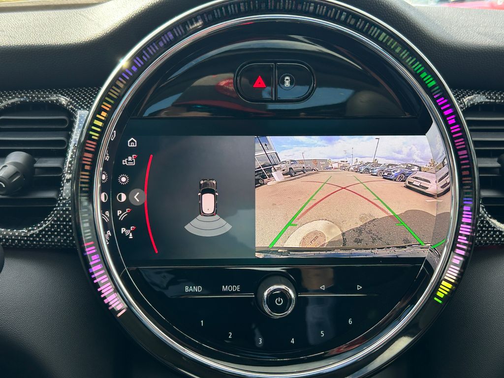 Thumbnail: 2023 MINI Cooper - 23