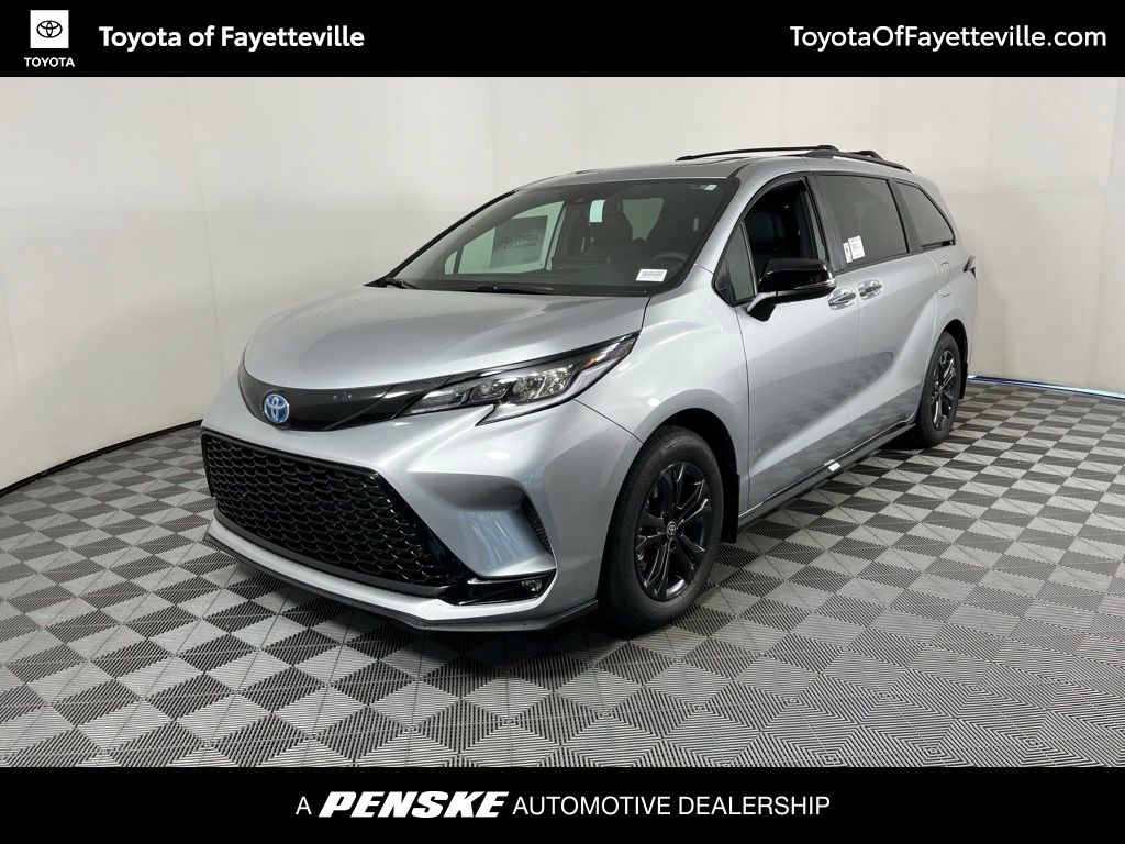 2025 Toyota Sienna XSE -
                Fayetteville, AR