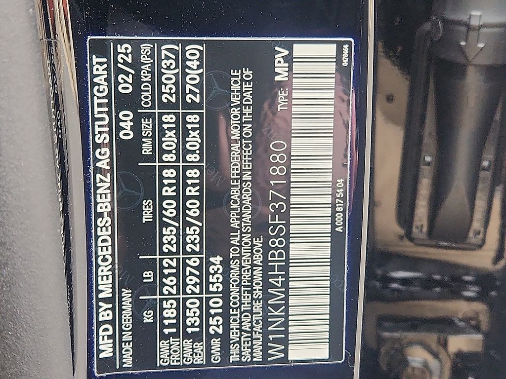 Thumbnail: 2025 Mercedes-Benz GLC - 27