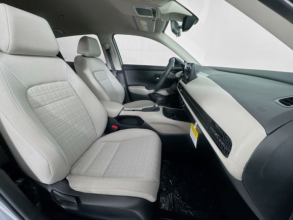 Used Car 2025 Honda Hr-v  Lx For Sale Under $30,000 In Austin, Texas