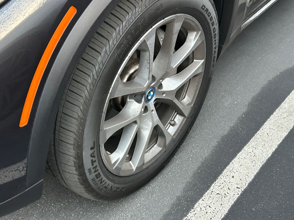 Thumbnail: 2023 BMW X5 - 3