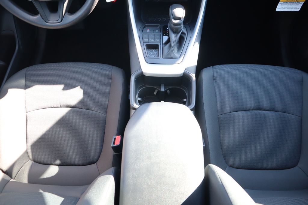 Thumbnail: 2025 Toyota RAV4 - 16