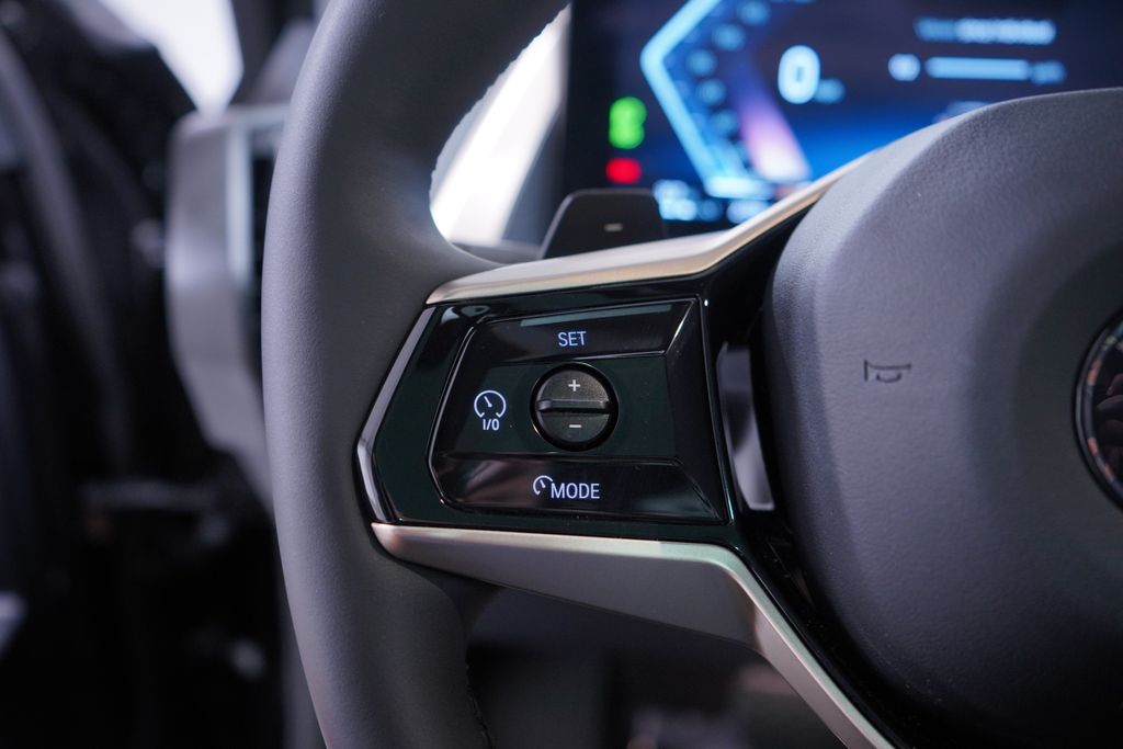 Thumbnail: 2025 BMW X3 - 19