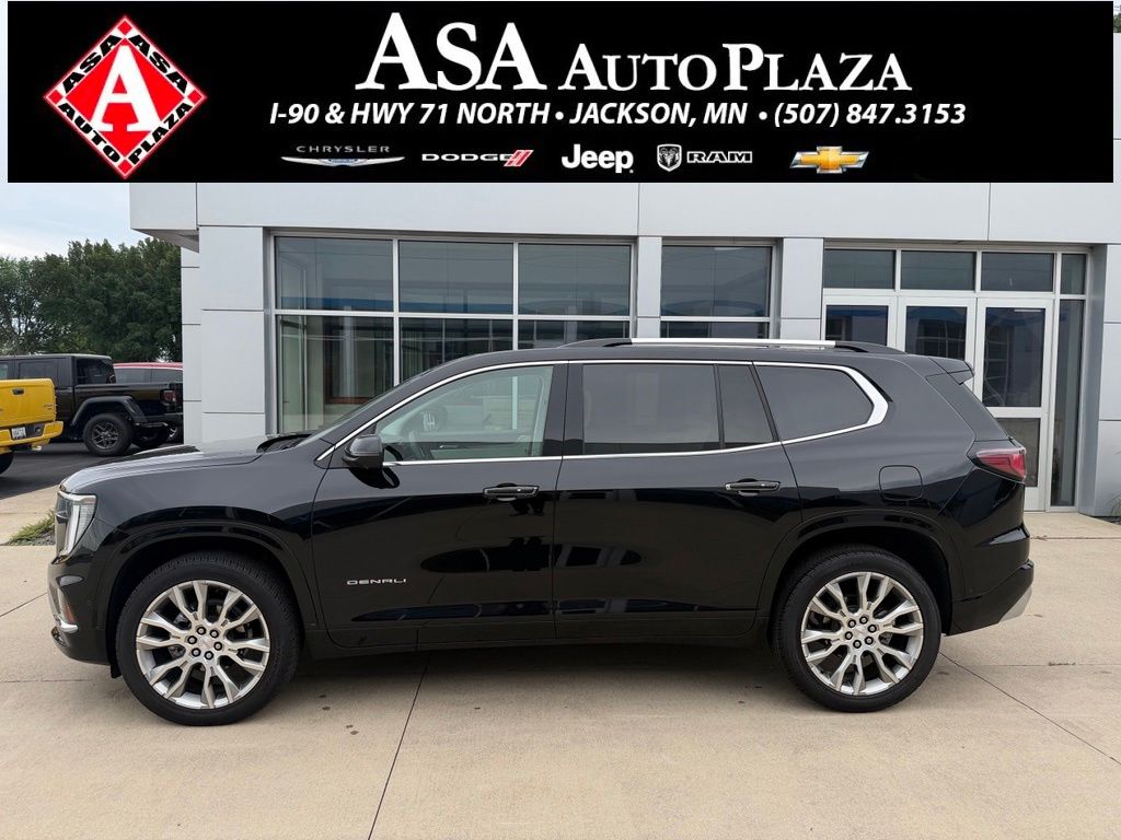 2026 GMC Acadia Denali AWD
