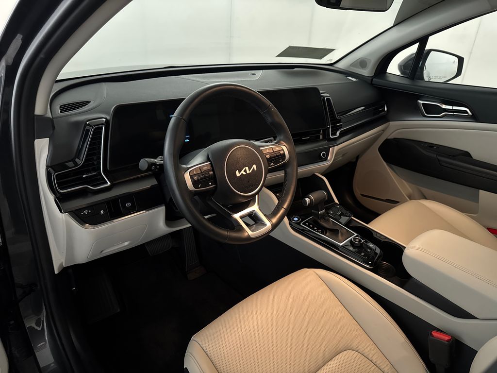 Certified Used 2025 Gray Kia EX image 6