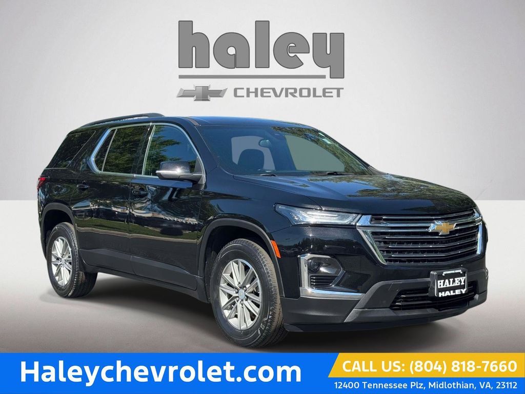 2023 Chevrolet Traverse LT Cloth AWD