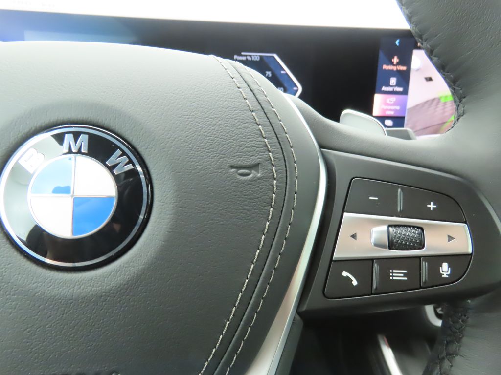 Thumbnail: 2025 BMW X5 - 12