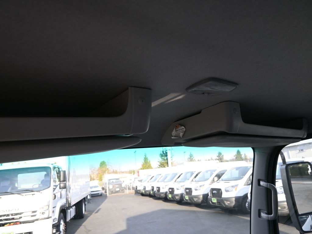 2024 Isuzu NPR HD 