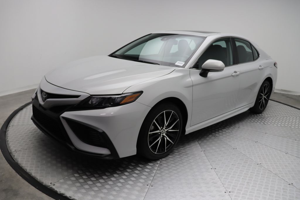 2024 Toyota Camry SE -
                West Palm Beach, FL