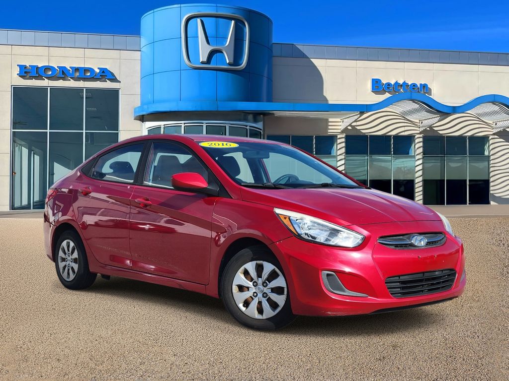 Boston Red Metallic 2016 Hyundai Accent SE Sedan FWD Sedan Front-Wheel Drive 6-Speed Automatic
