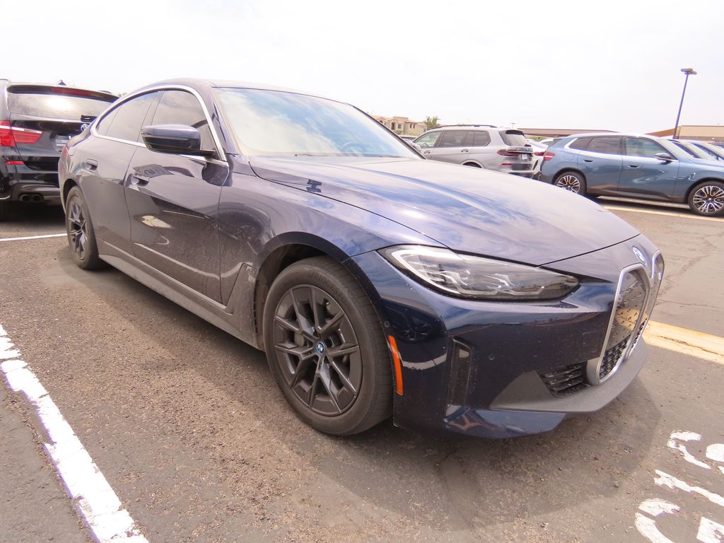 Thumbnail: 2023 BMW i4 - 2